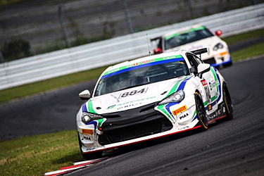 ピレリスーパー耐久シリーズ第4戦オートポリス(大分県)練習走行 SHADE RACING