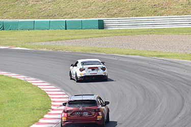 ピレリスーパー耐久シリーズ第4戦オートポリス(大分県)練習走行　SHADE RACING