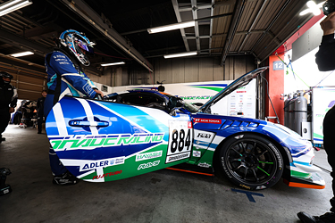 SHADE RACING 884号車 GR86