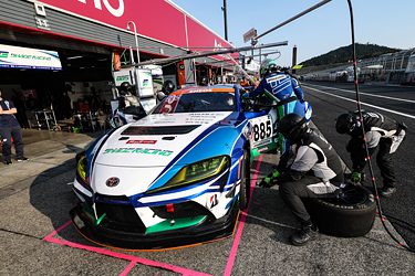 SHADE RACING 885号車 GR Supra GT4 EVO2