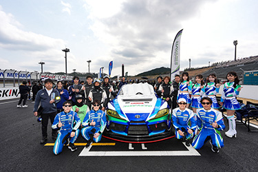 SHADE RACING 885号車 GR Supra GT4 EVO2