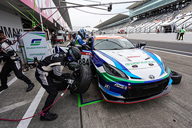 SHADE RACING 884号車 GR86