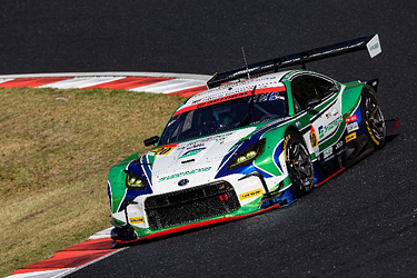 走行中のGT300 &frasl; GR86 GT