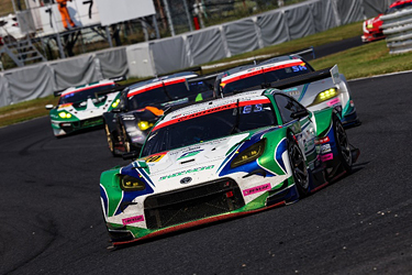 走行中のGT300 &frasl; GR86 GT
