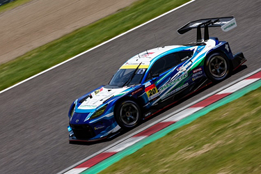走行中のGT300 &frasl; GR86 GT