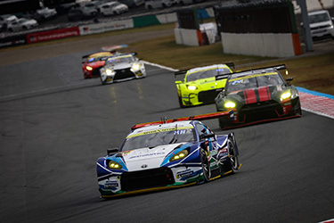 走行中のGT300 &frasl; GR86 GT