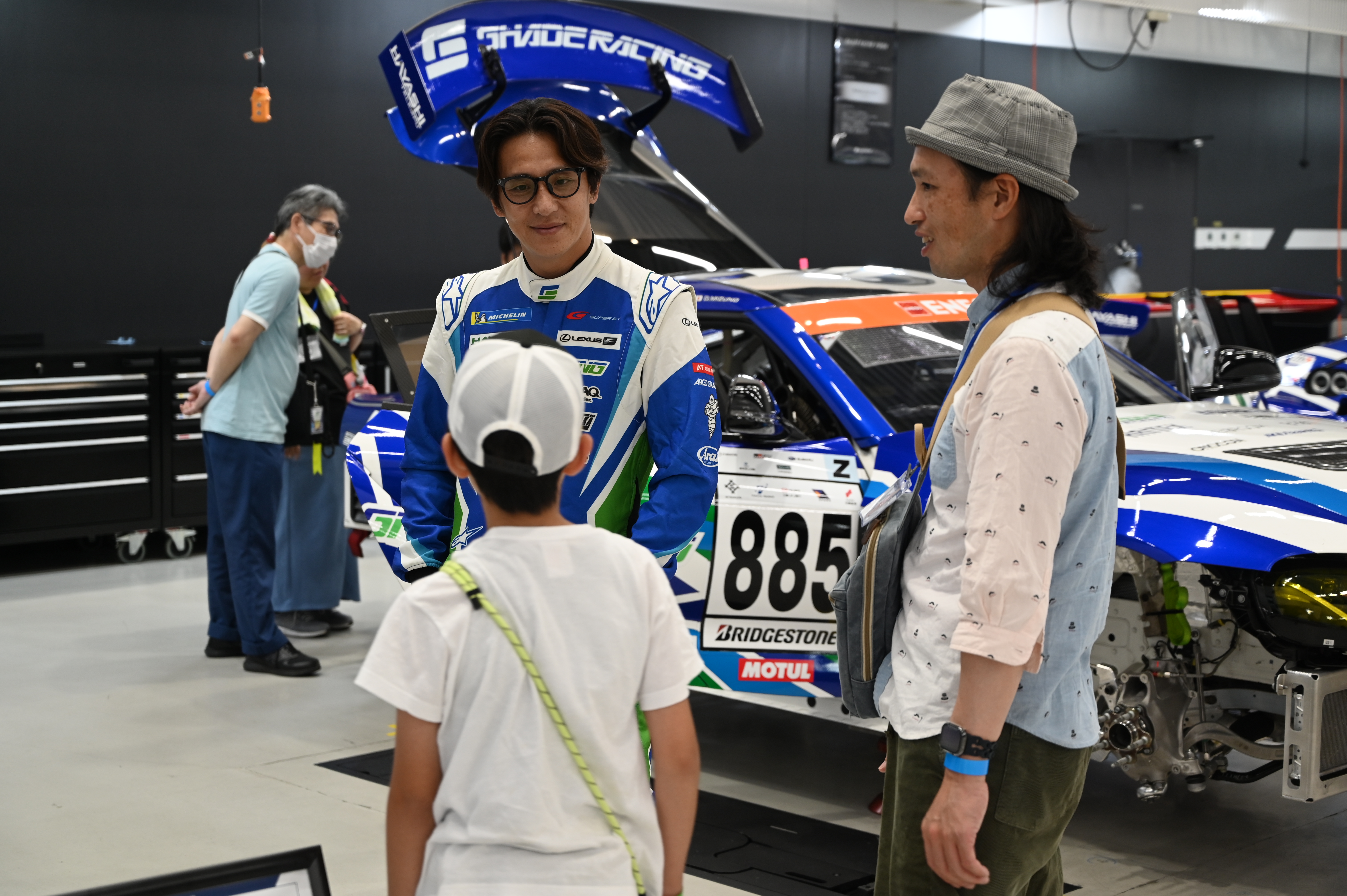 SHADE RACING 884号車 GR86