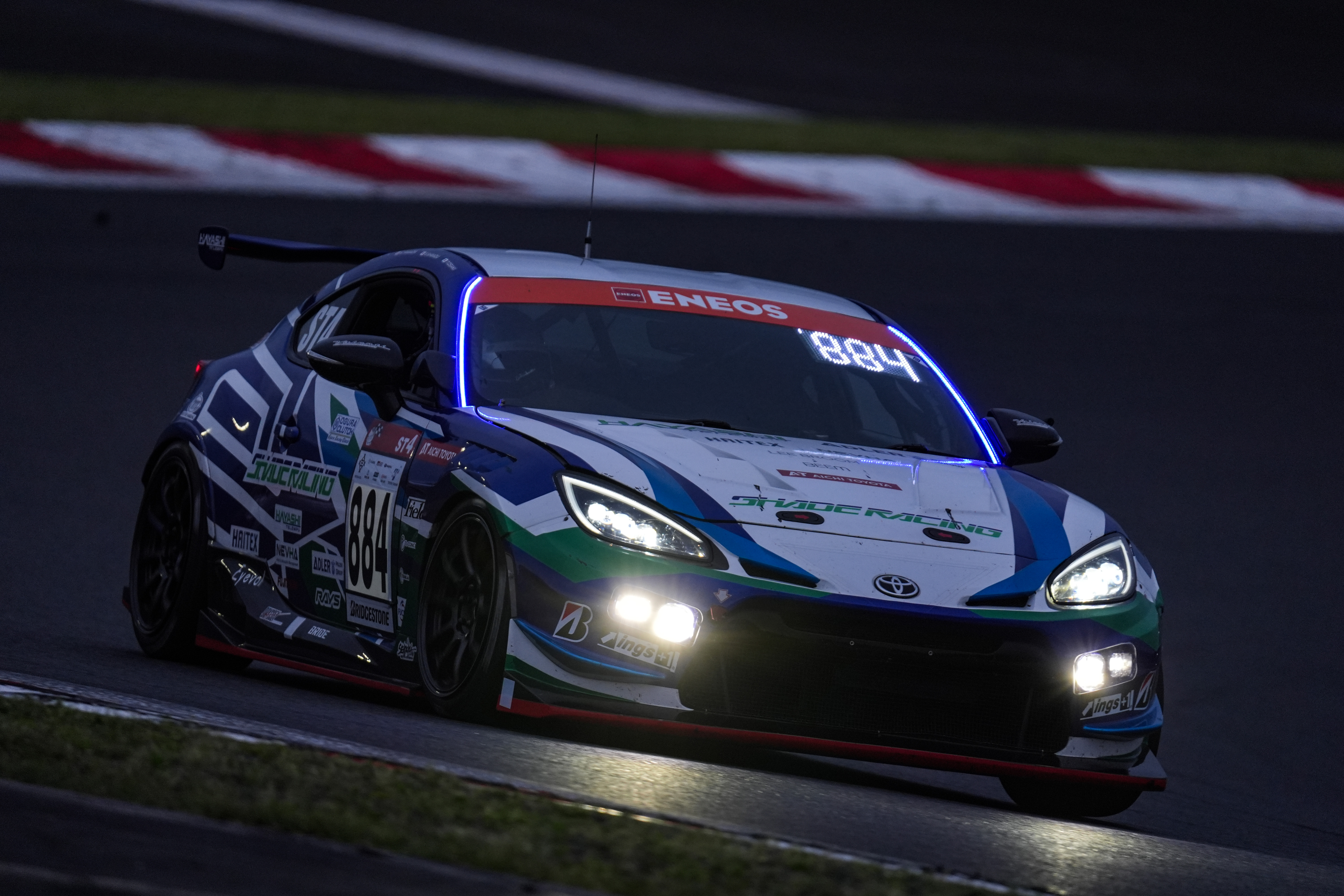 SHADE RACING 884号車 GR86