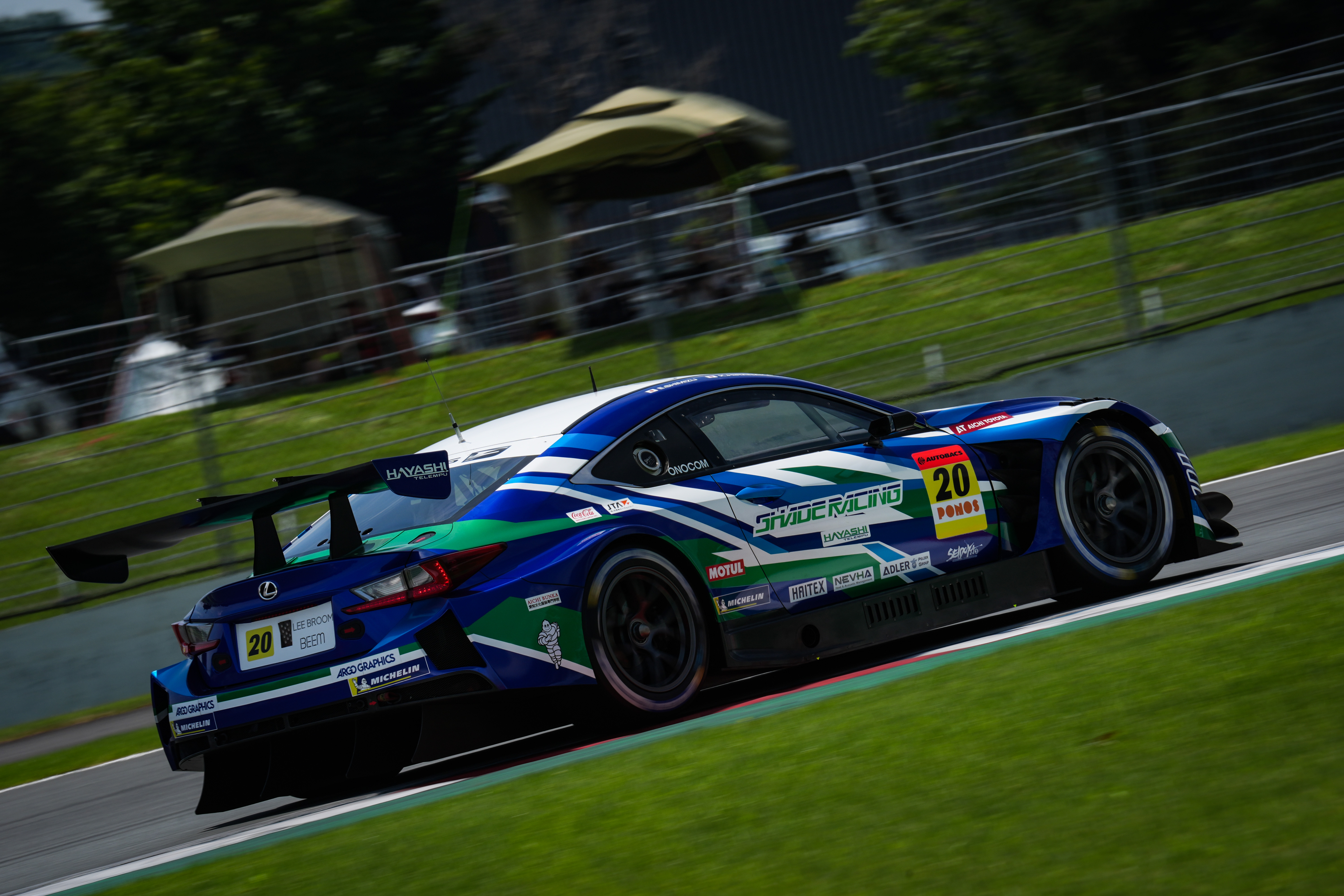 GT300 &frasl; RC F GT3